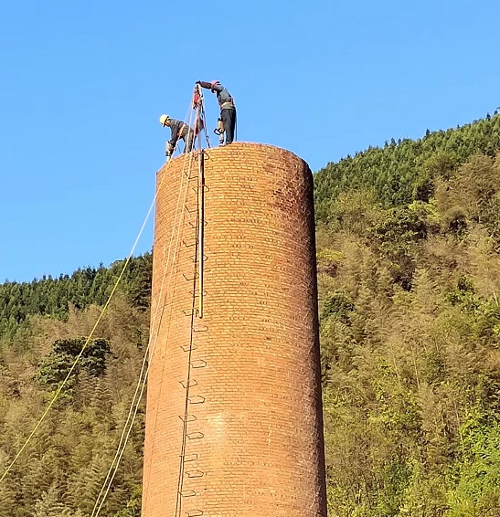 遂寧煙囪拆除公司:鑄就安全與環保雙贏的創新典范